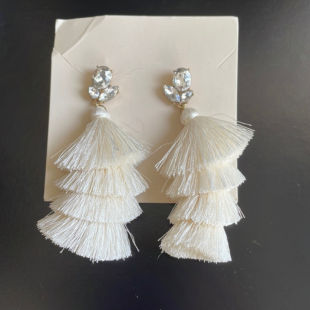 Olive & Piper Toulouse Tassle earrings